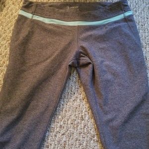 Capri workout pants